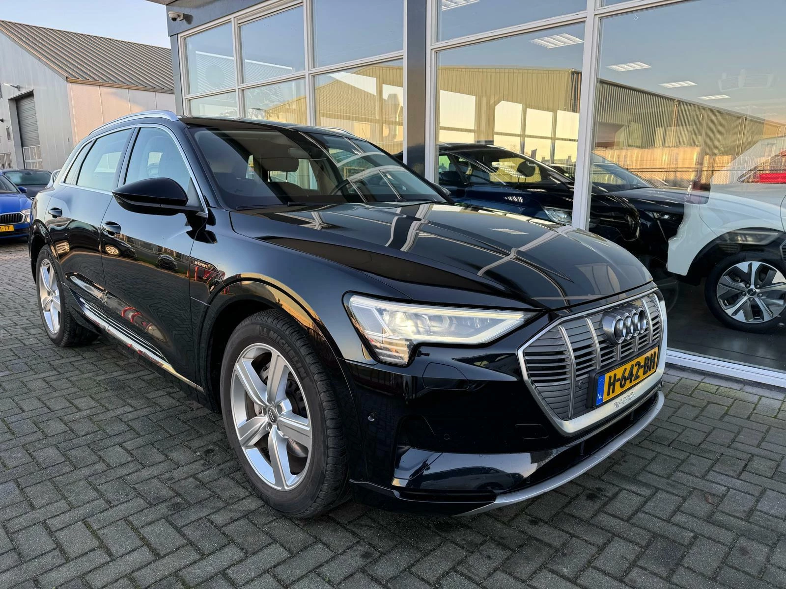 Hoofdafbeelding Audi e-tron