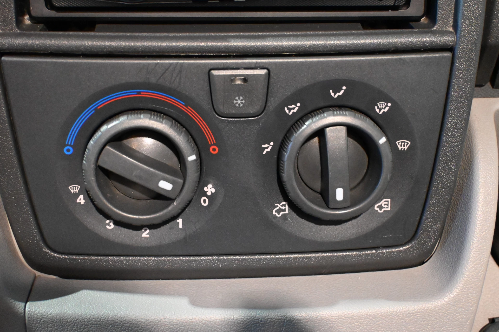 Hoofdafbeelding Chausson WELCOME 64