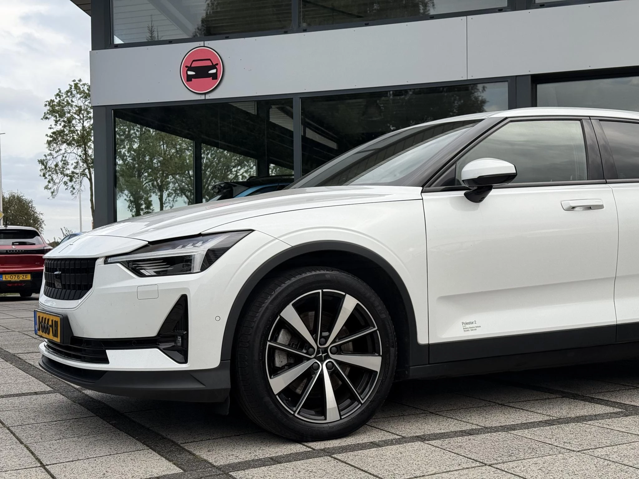 Hoofdafbeelding Polestar 2