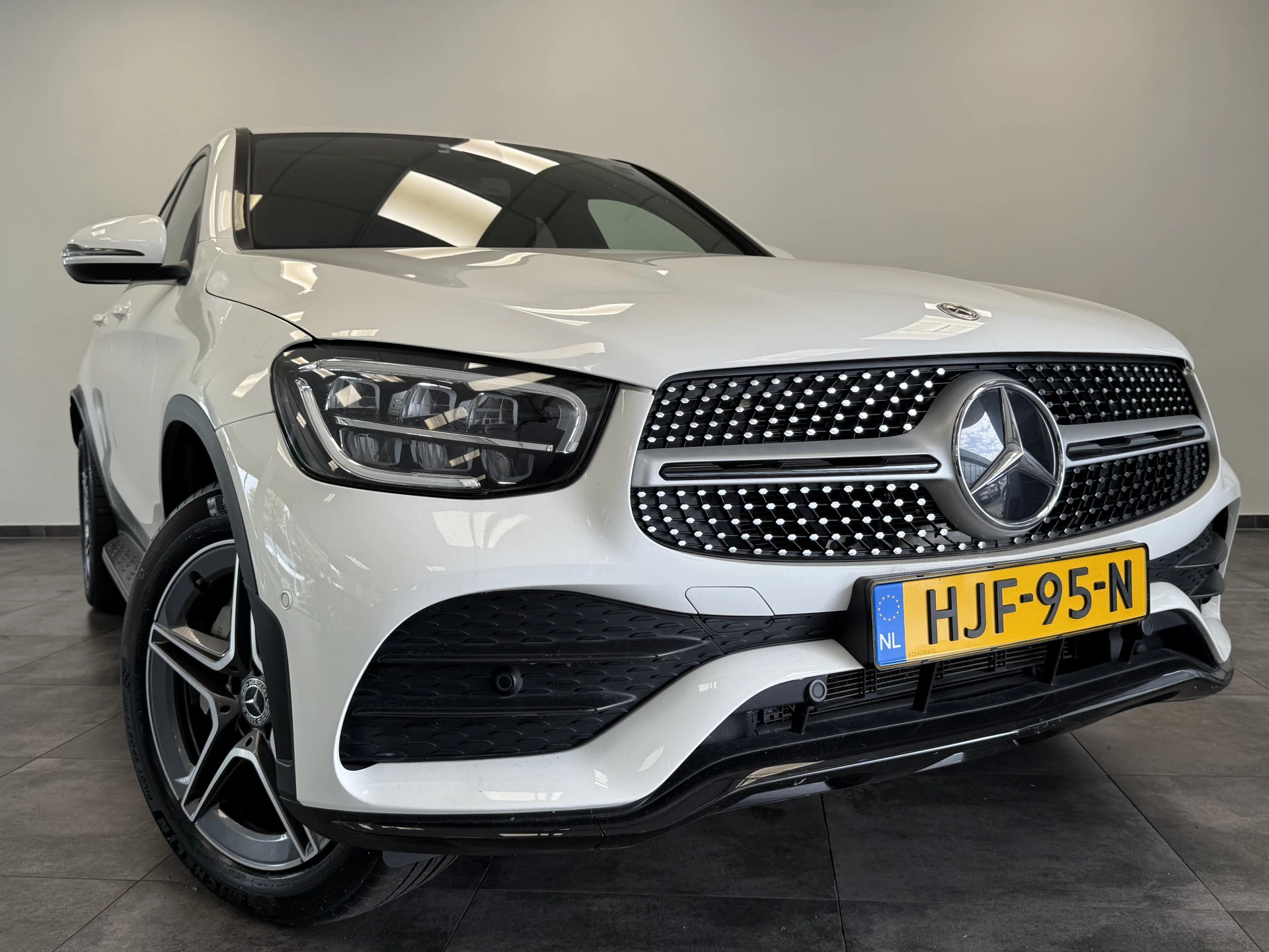 Hoofdafbeelding Mercedes-Benz GLC