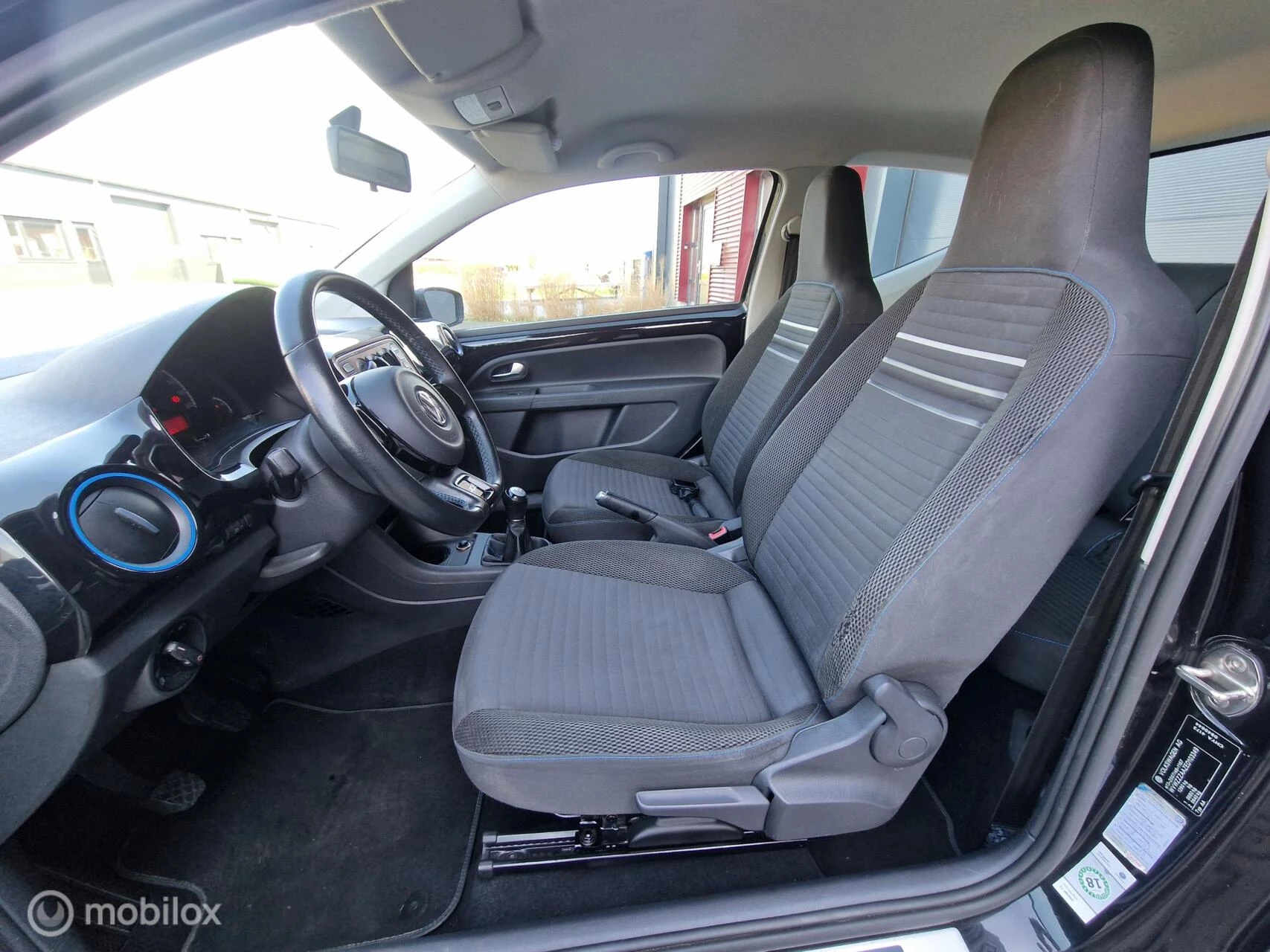 Hoofdafbeelding Volkswagen up!