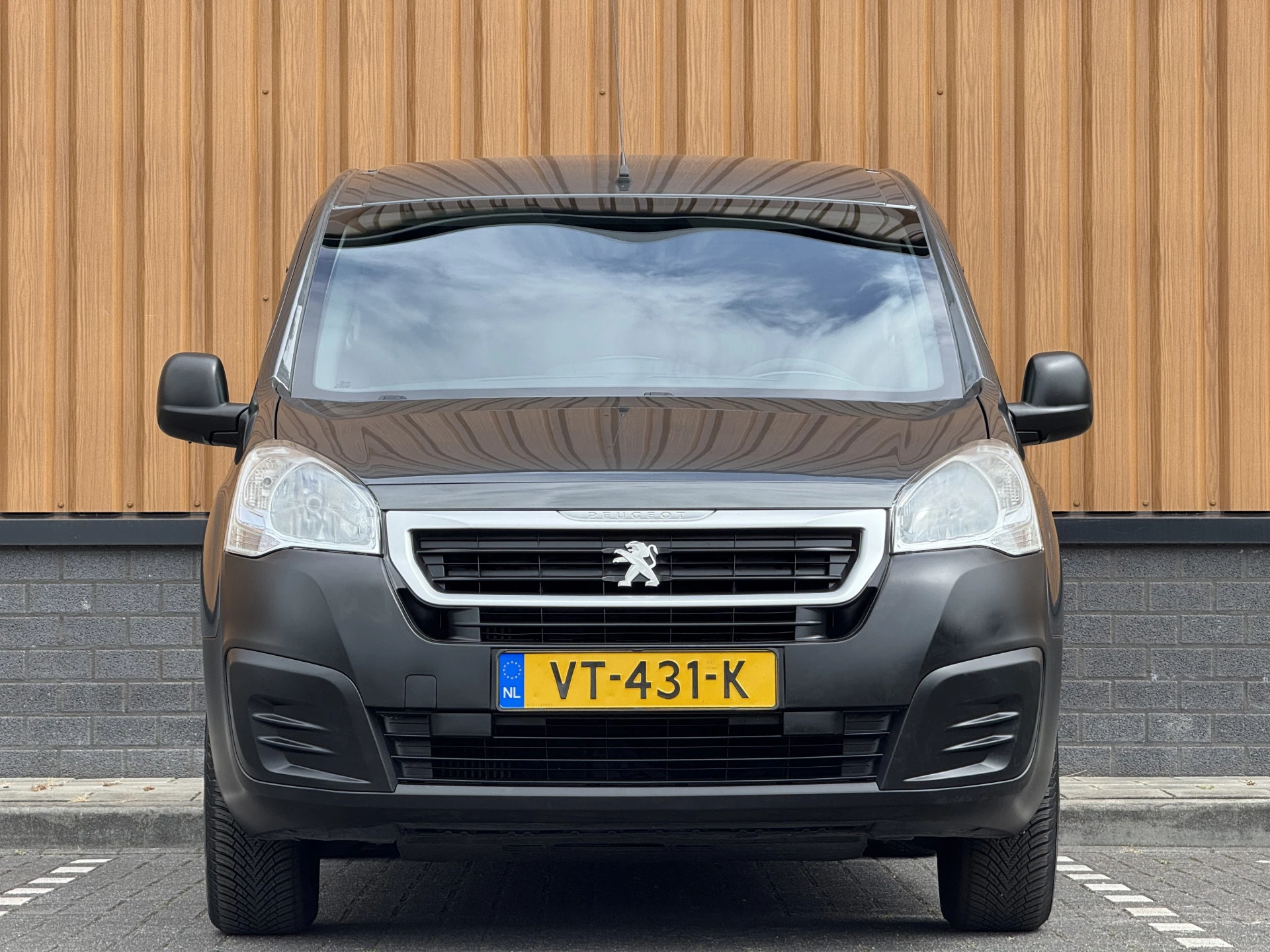 Hoofdafbeelding Peugeot Partner