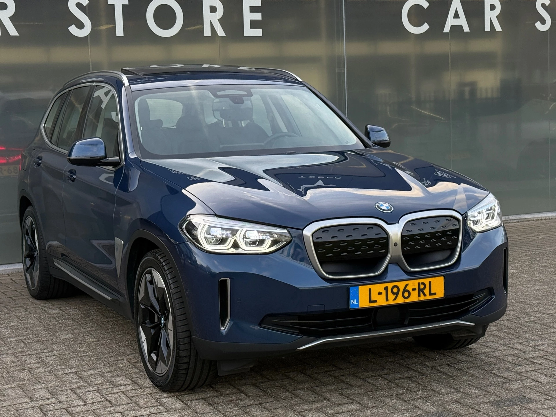 Hoofdafbeelding BMW iX3