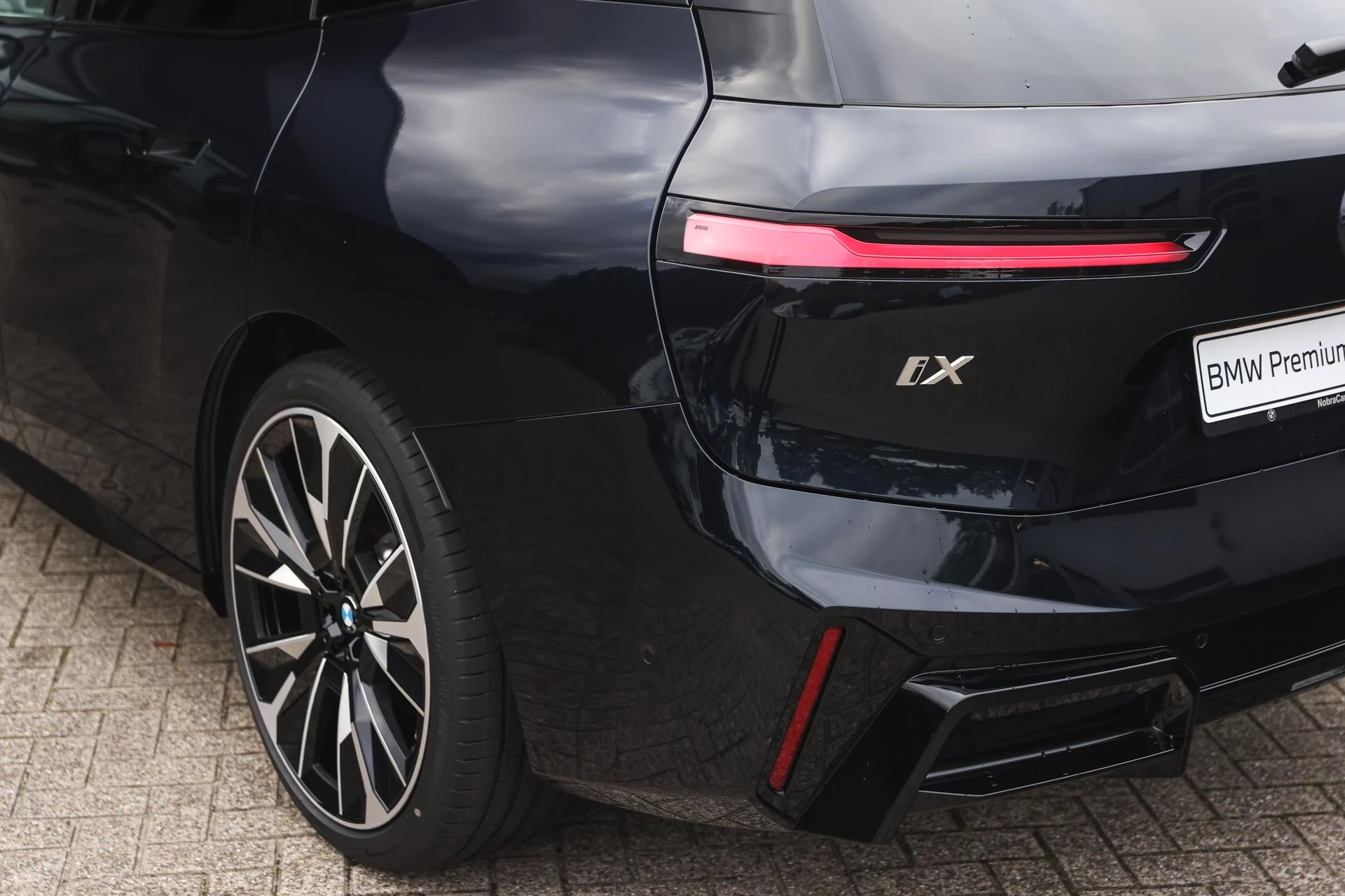 Hoofdafbeelding BMW iX