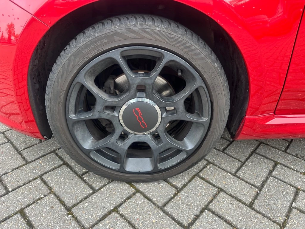 Hoofdafbeelding Fiat 500