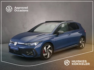 Volkswagen Golf GTE 1.5 TSI eHybrid 272pk DSG Automaat Trekhaak, Panoramadak, Black Style, Adaptive cruise control, Lederen bekleding, LED matrix koplampen