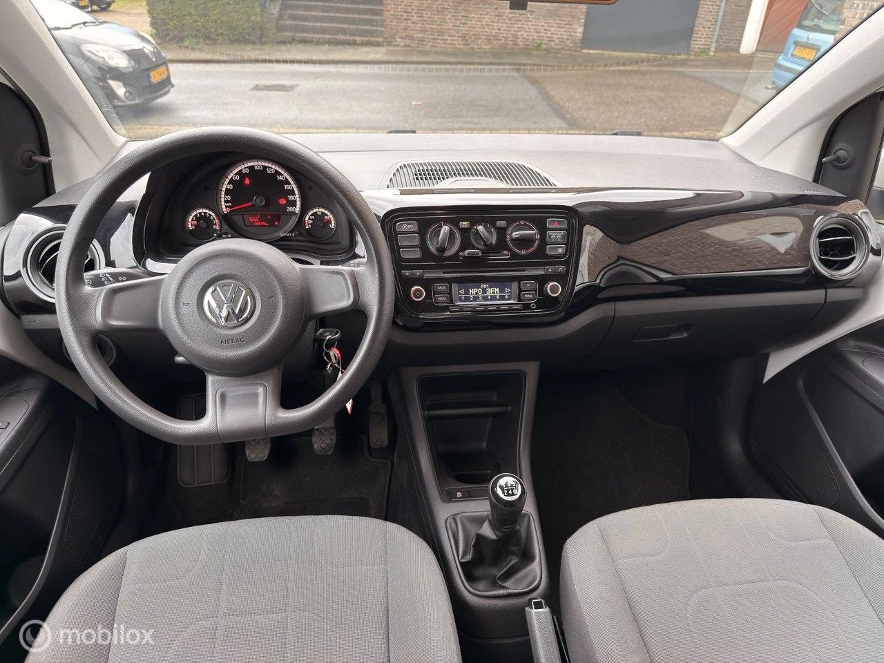 Hoofdafbeelding Volkswagen up!