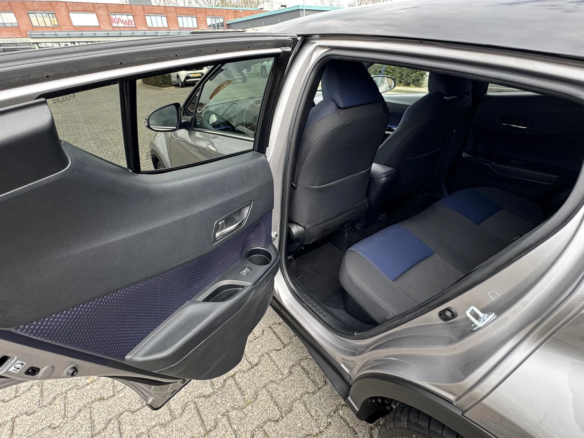 Hoofdafbeelding Toyota C-HR