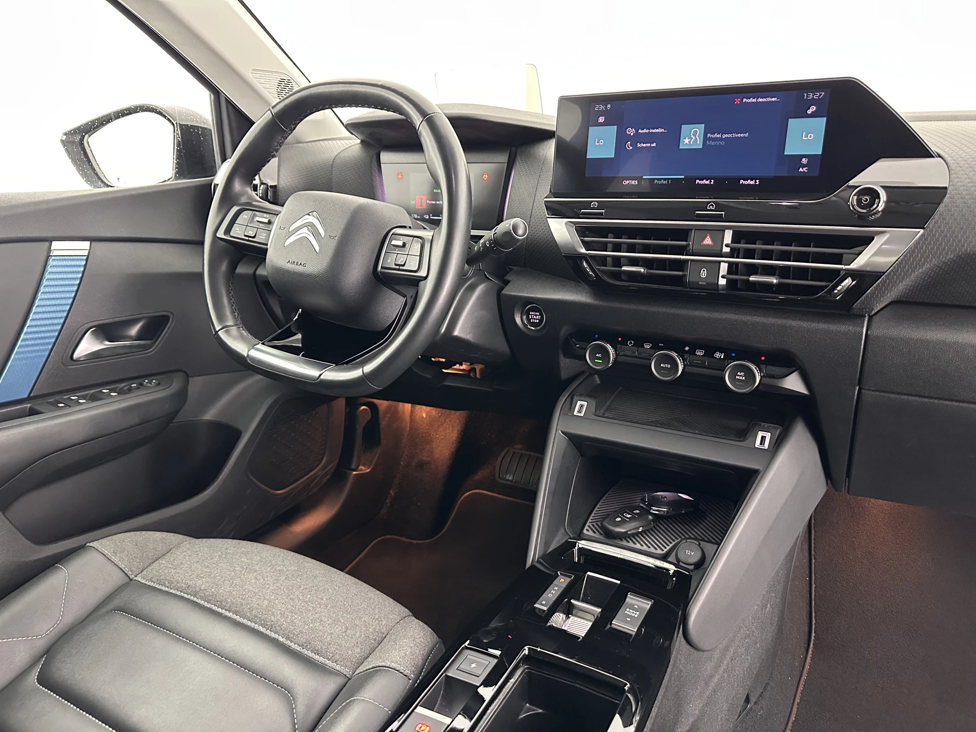 Hoofdafbeelding Citroën ë-C4