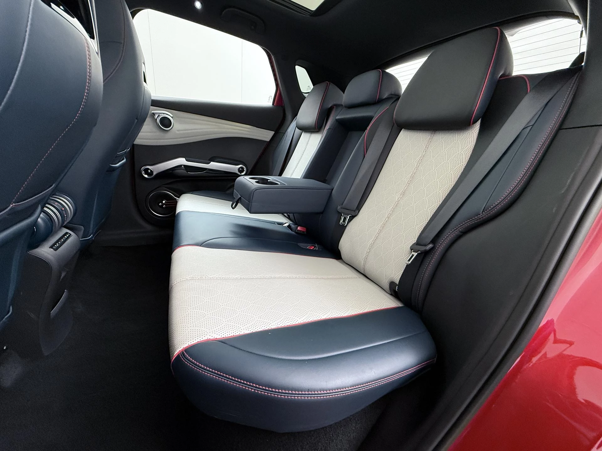 Hoofdafbeelding BYD ATTO 3