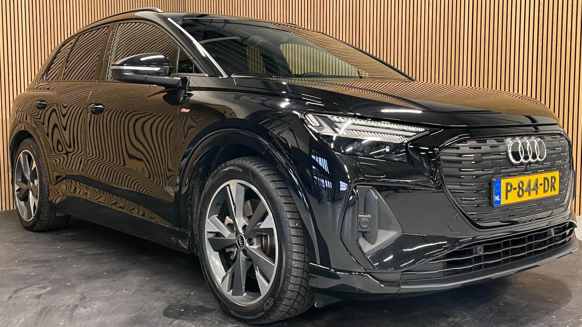 Hoofdafbeelding Audi Q4 e-tron