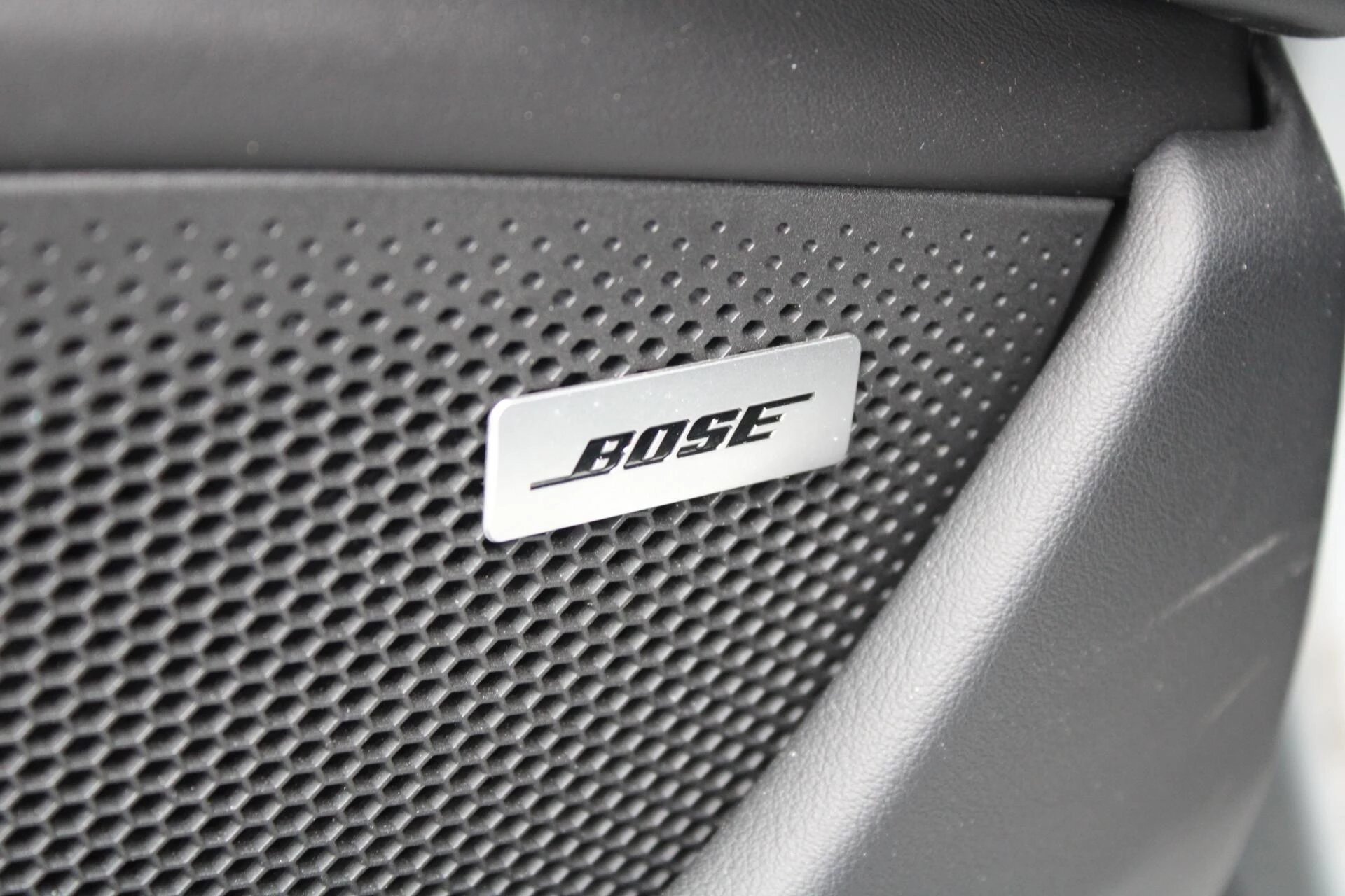 Hoofdafbeelding Porsche Taycan