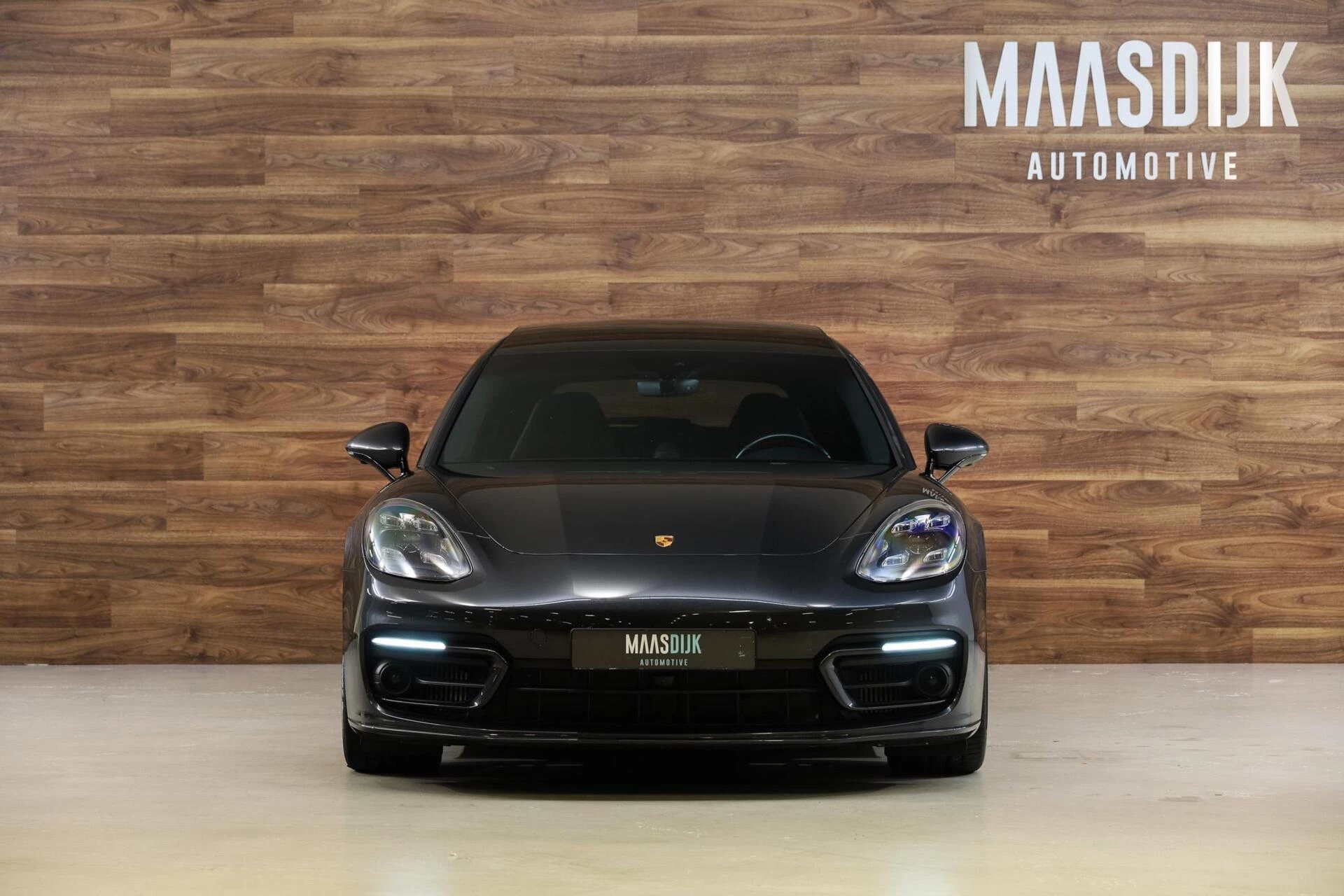 Hoofdafbeelding Porsche Panamera