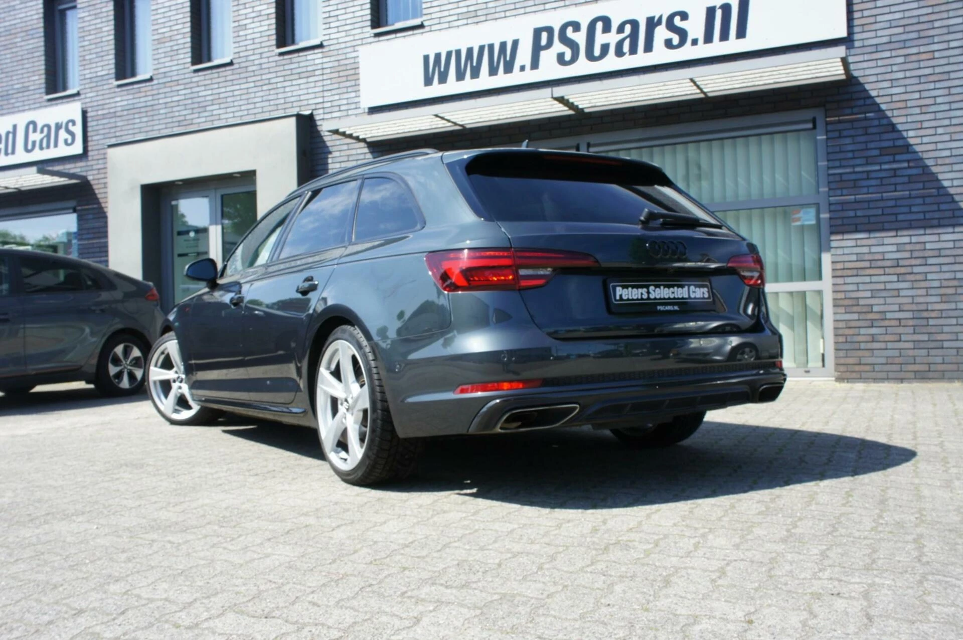 Hoofdafbeelding Audi A4
