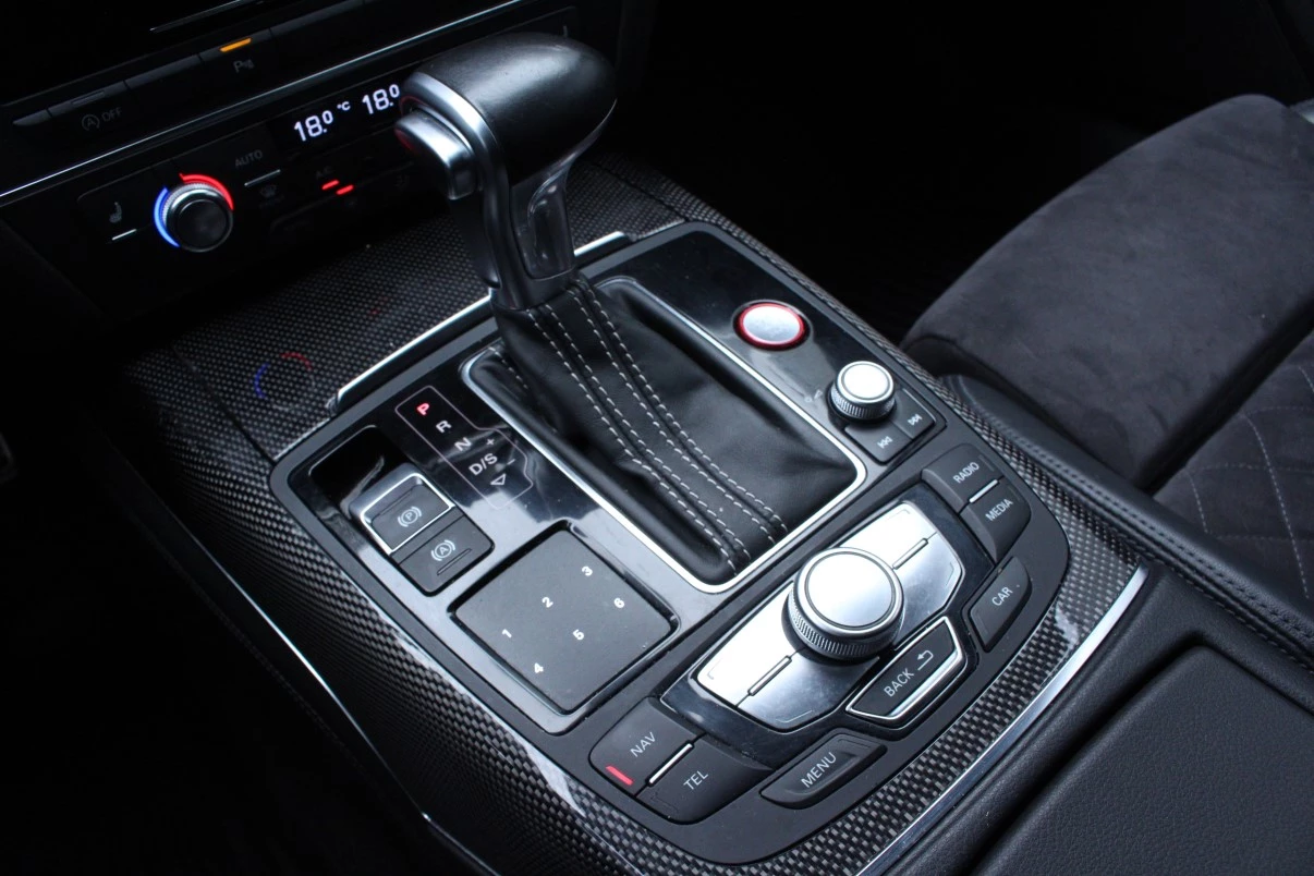 Hoofdafbeelding Audi S6