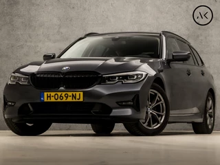 BMW 3 Serie Touring 320i Sportline Shadow 184Pk Automaat (APPLE CARPLAY, GROOT NAVI, CAMERA, LEDER, ADAPTIVE CRUISE, SFEERVERLICHTING, SPORTSTOELEN, HIFI, TREKHAAK ELEKTRISCH, GETINT GLAS, NIEUWSTAAT)