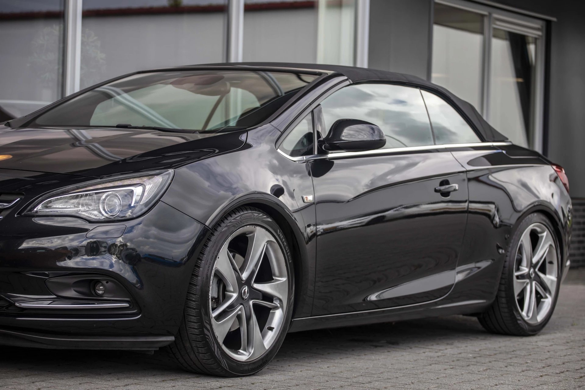 Hoofdafbeelding Opel Cascada