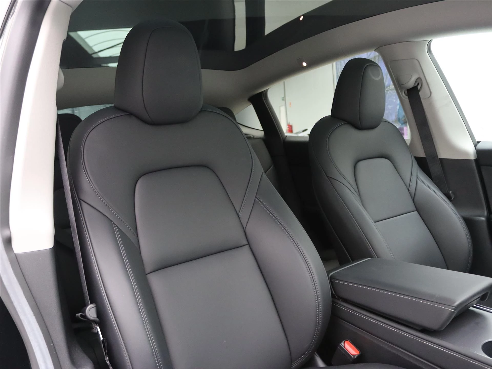Hoofdafbeelding Tesla Model Y