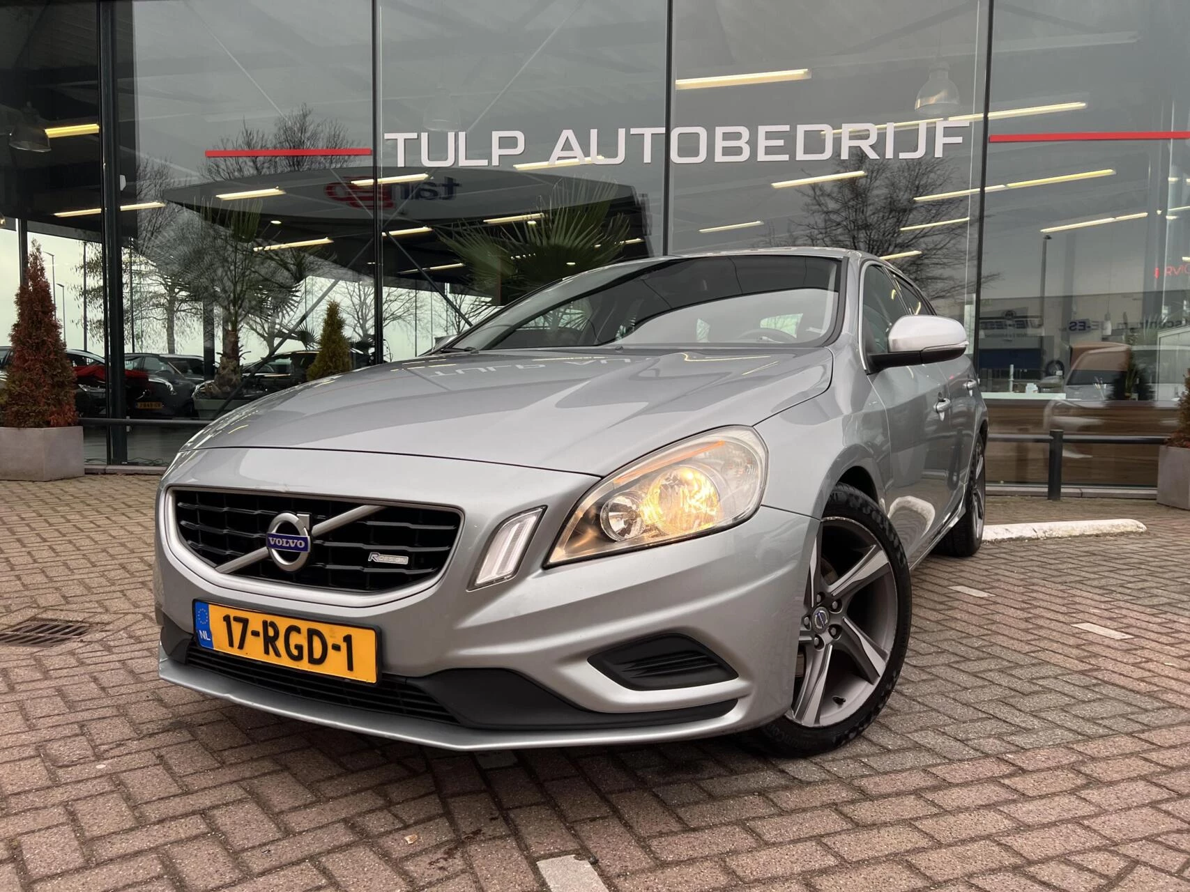 Hoofdafbeelding Volvo V60
