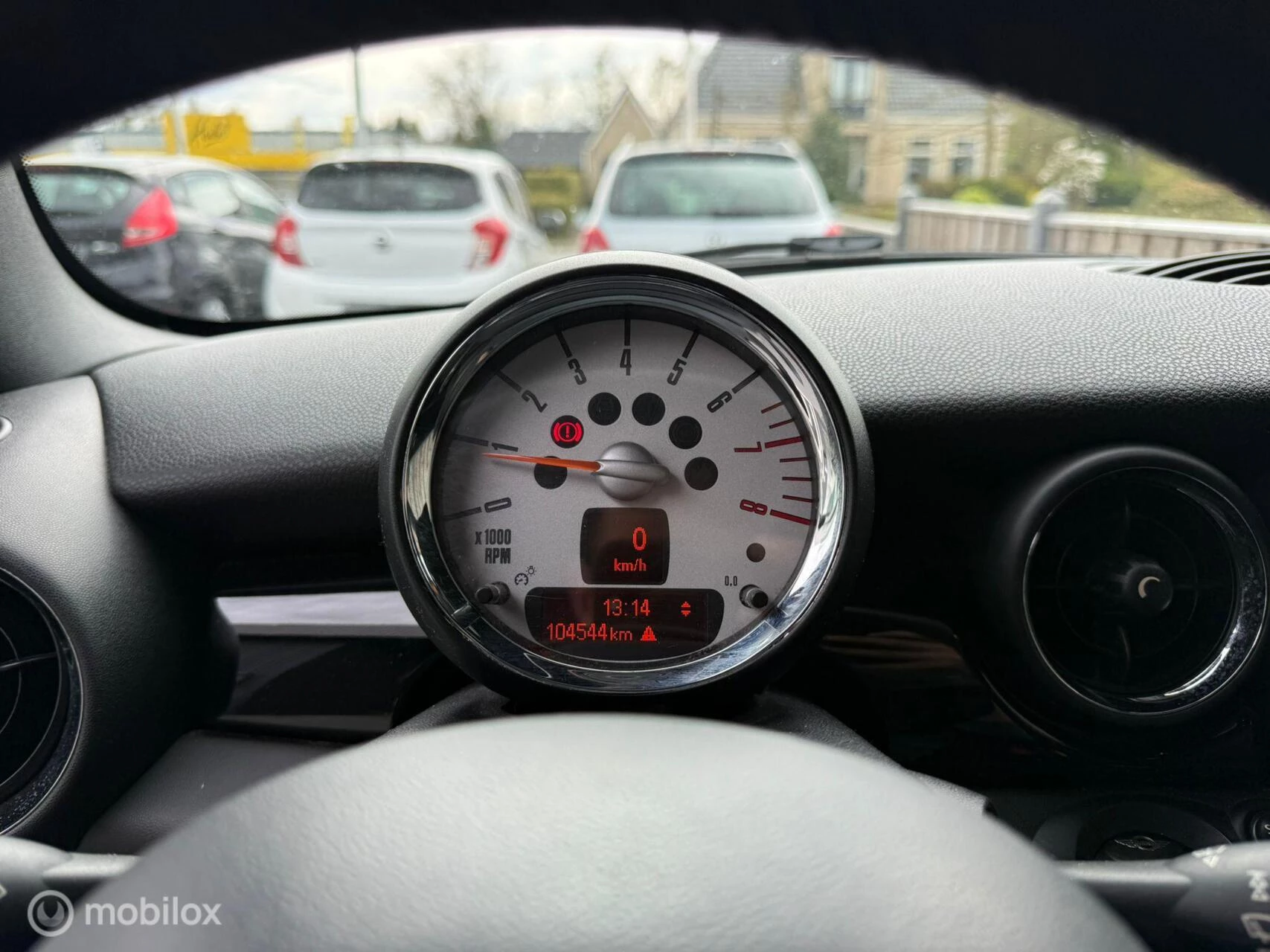 Hoofdafbeelding MINI One