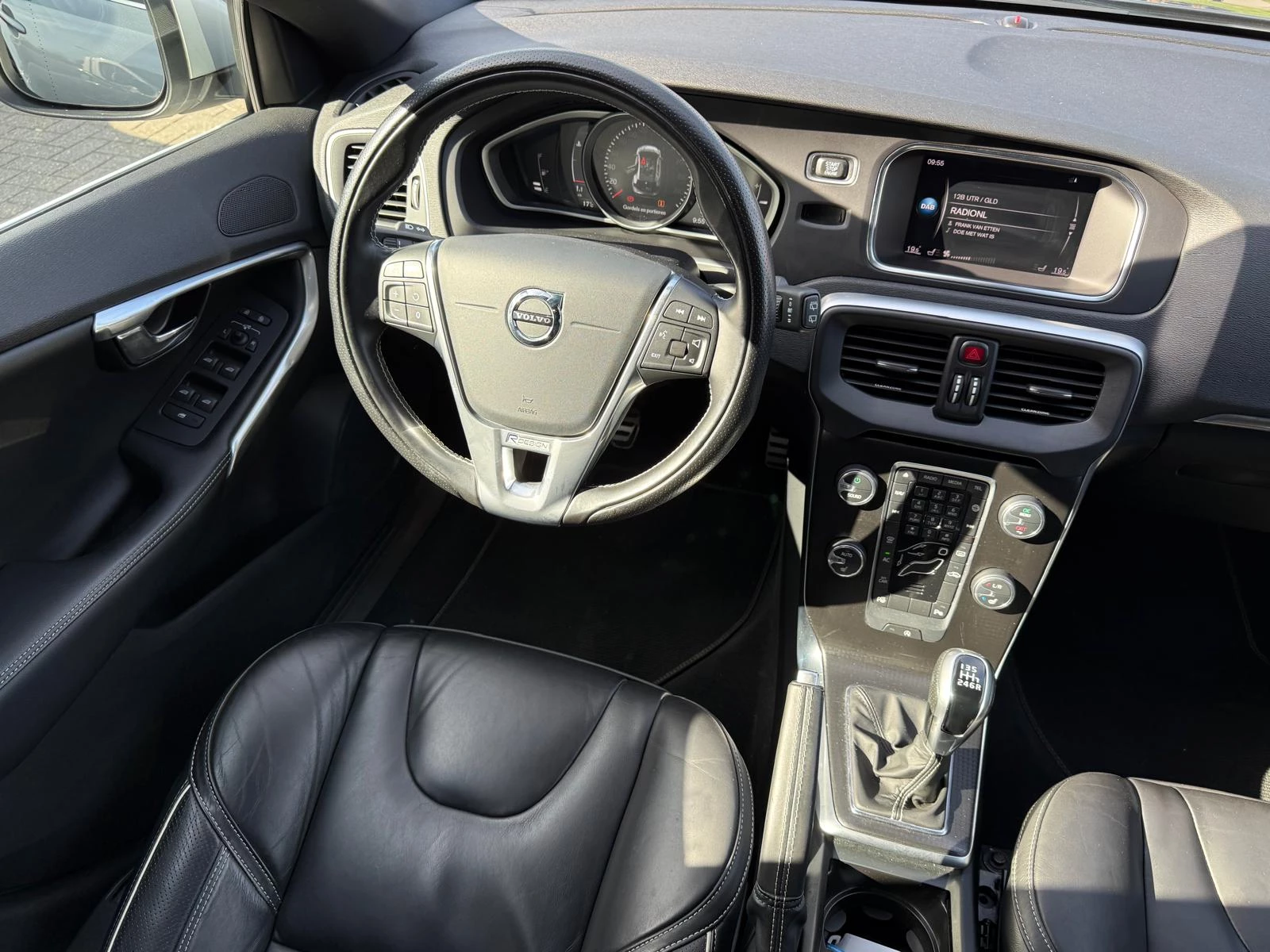 Hoofdafbeelding Volvo V40