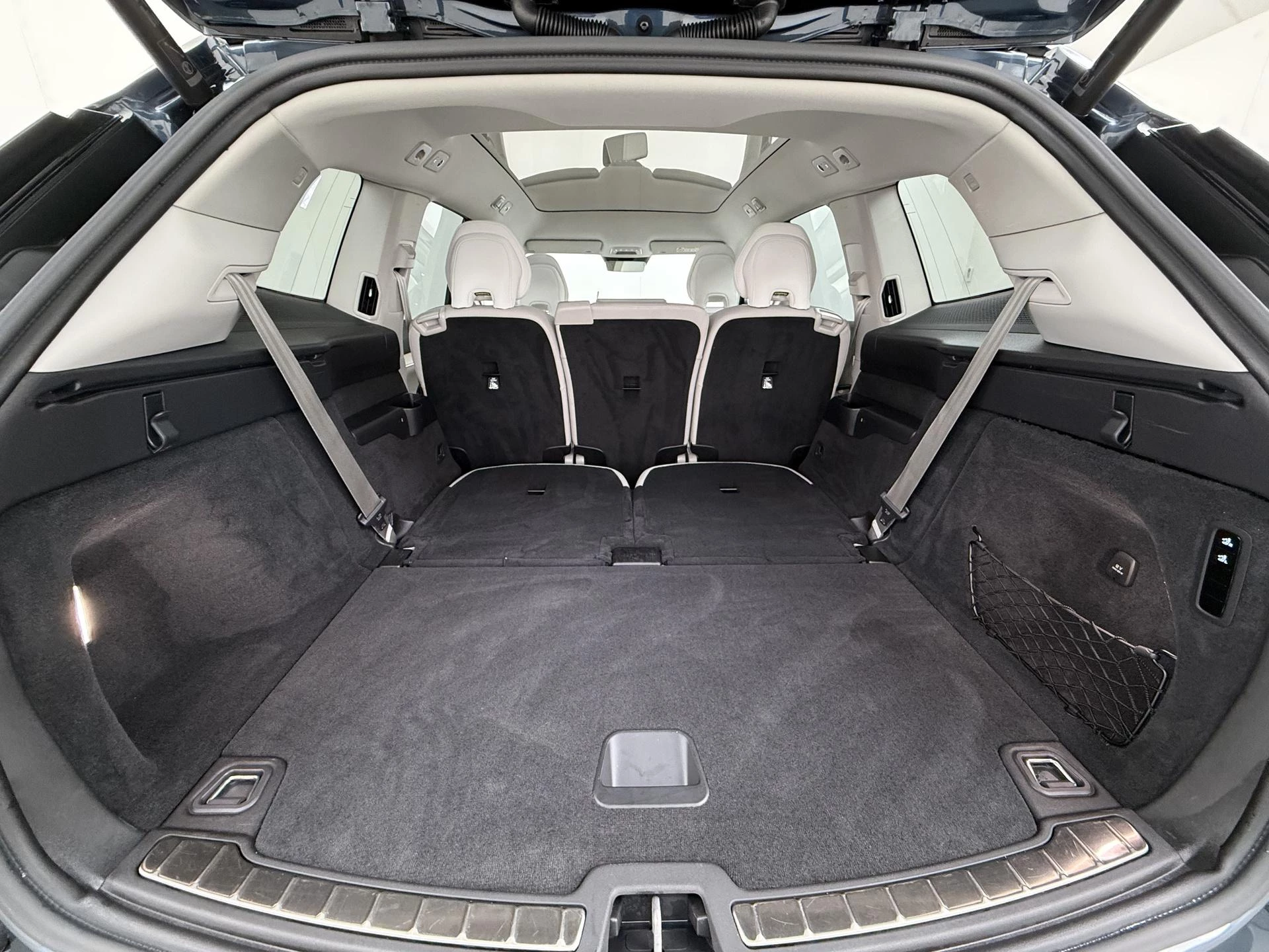 Hoofdafbeelding Volvo EX90