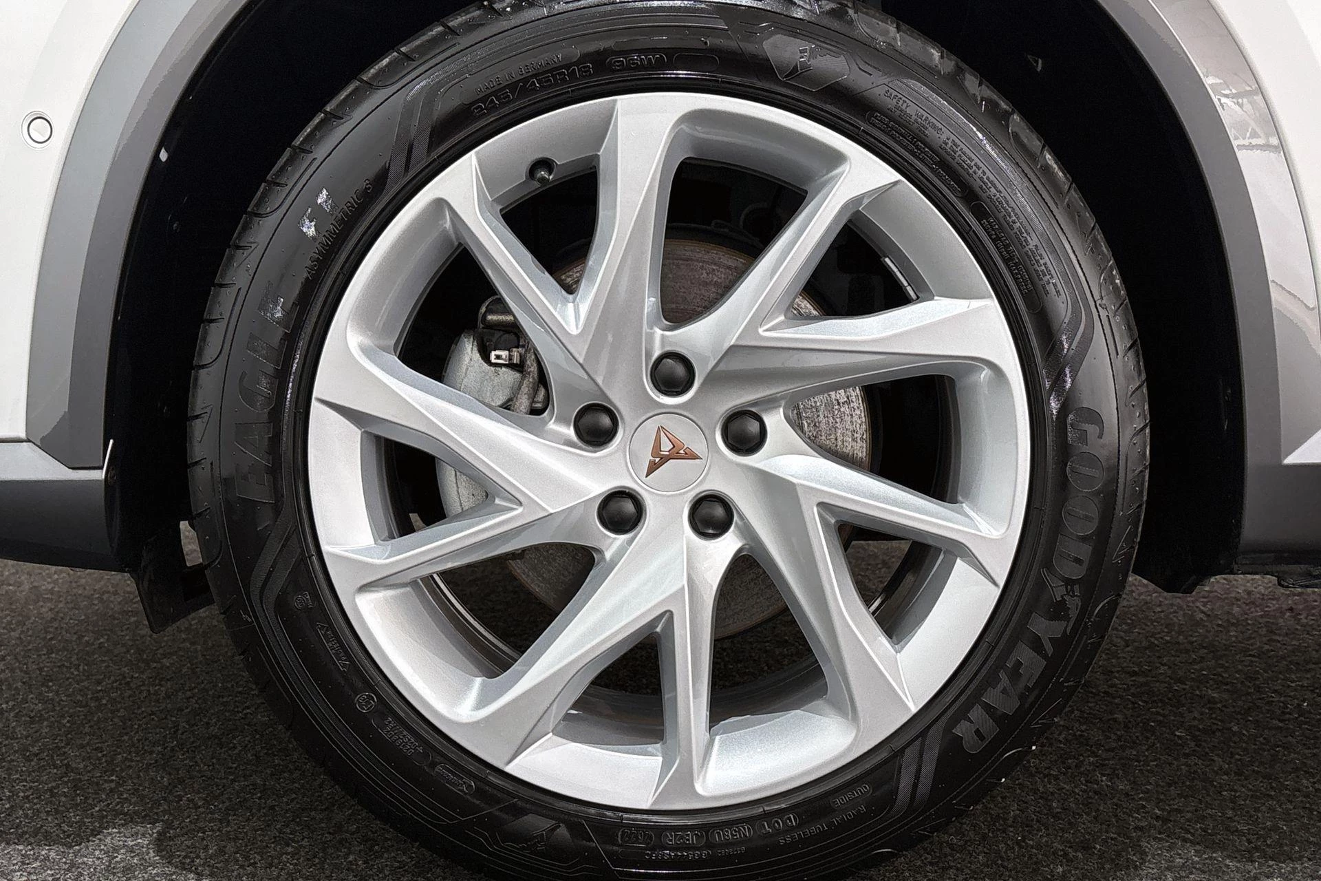 Hoofdafbeelding CUPRA Formentor