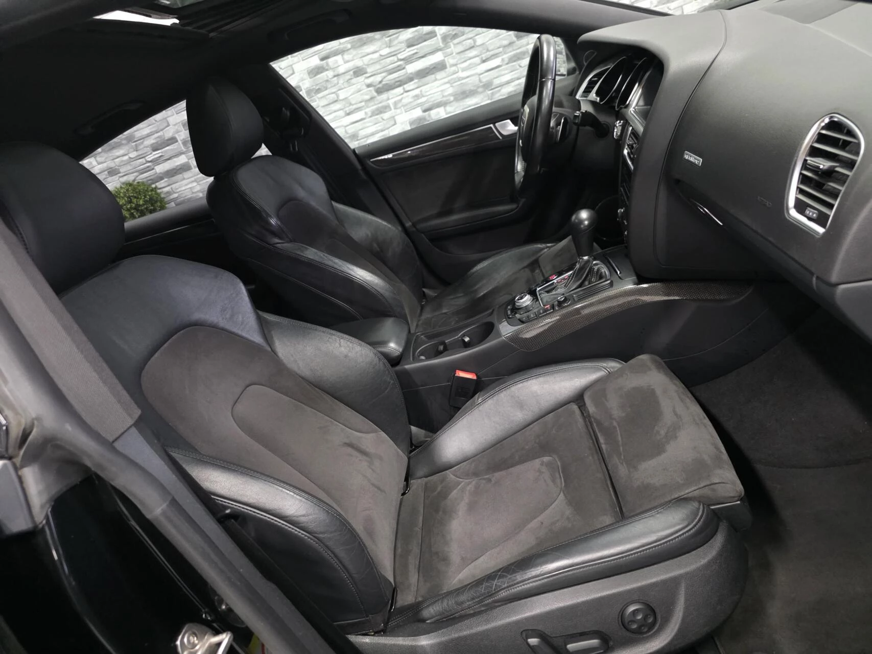 Hoofdafbeelding Audi S5