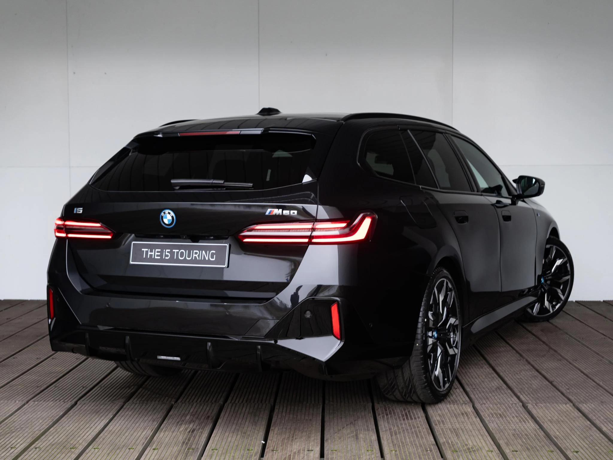 Hoofdafbeelding BMW i5