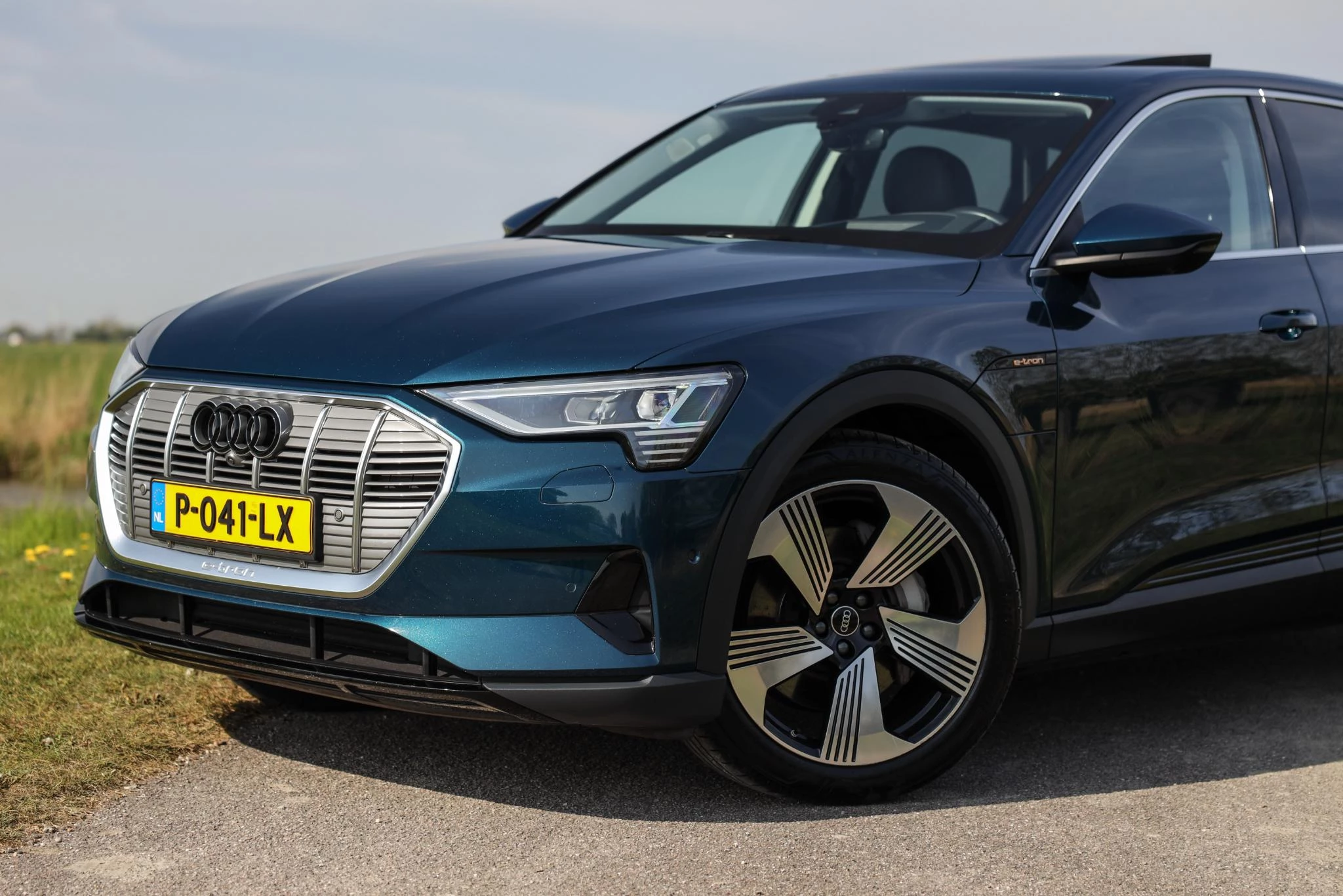 Hoofdafbeelding Audi e-tron