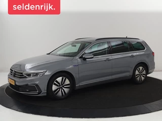 Volkswagen Passat 1.4 TSI PHEV GTE | Stoelverwarming | Trekhaak |  Massage | Camera | Carplay | Keyless | Matrix LED | Navigatie | Adaptive cruise | Park Assist | Climate control | Plug In