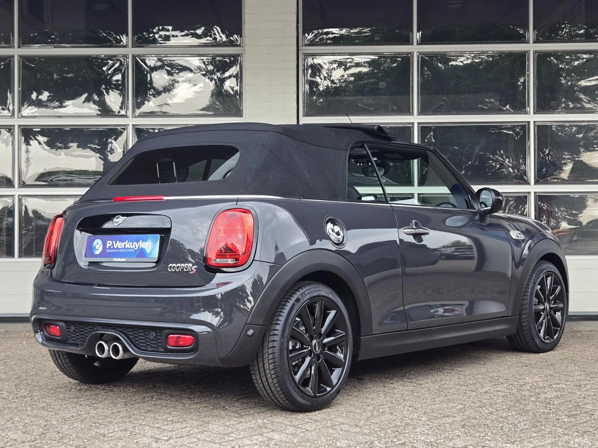 Hoofdafbeelding MINI Cooper S Cabrio