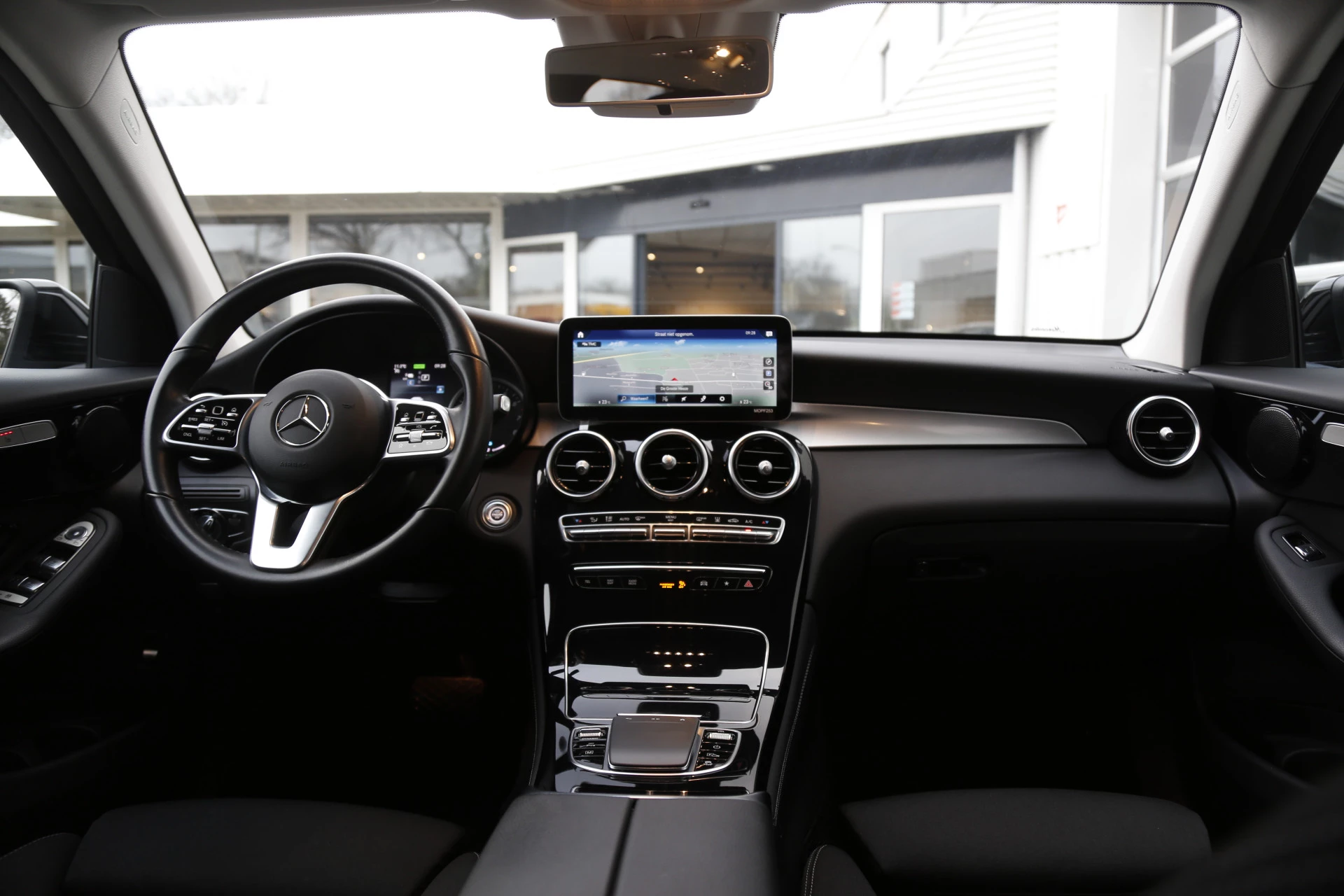 Hoofdafbeelding Mercedes-Benz GLC