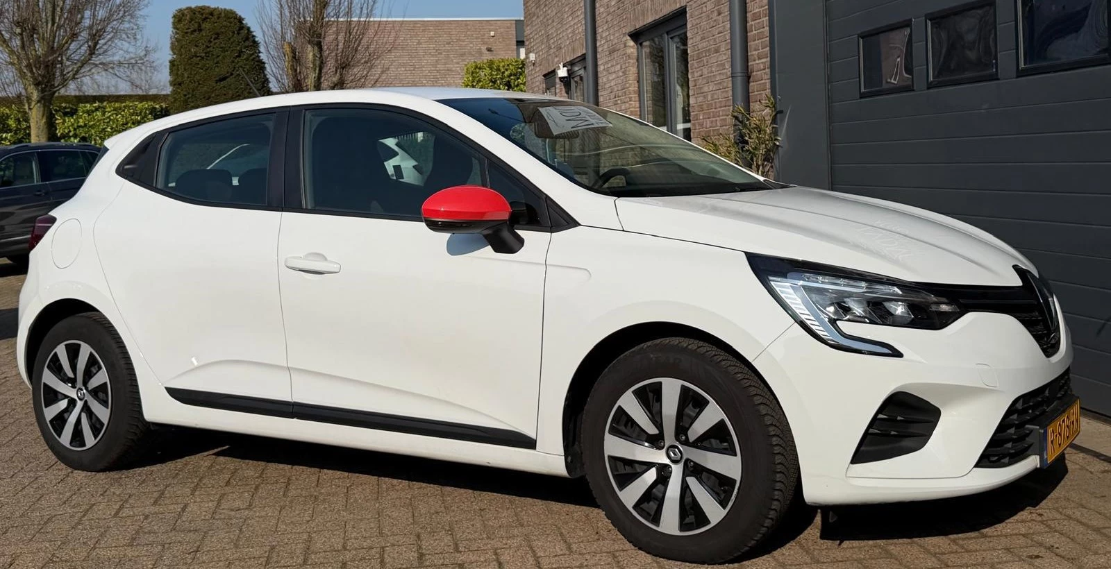 Hoofdafbeelding Renault Clio