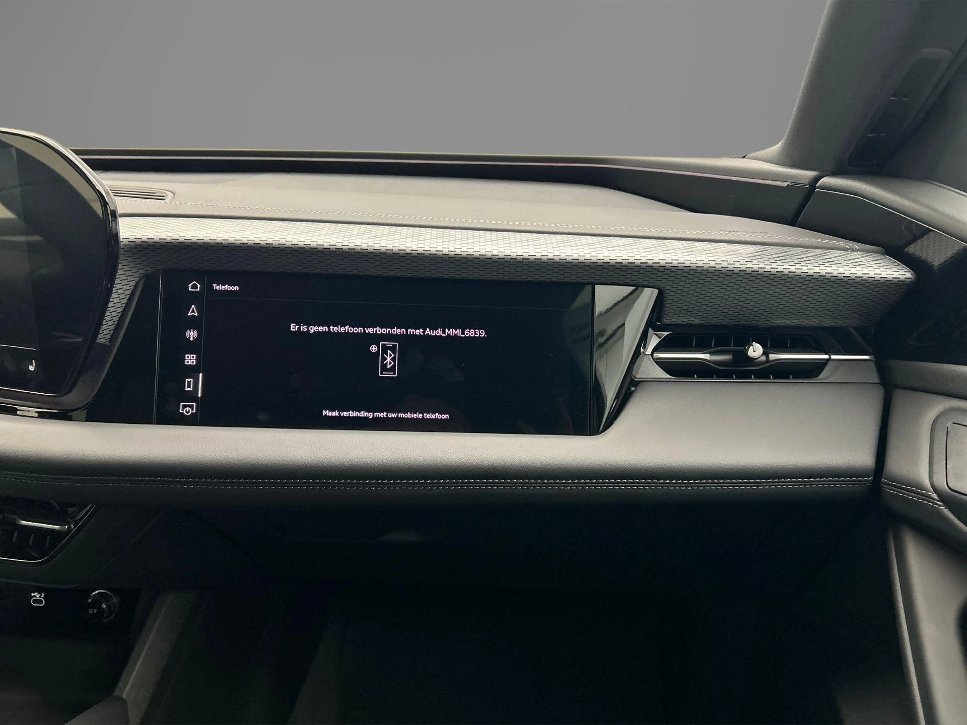 Hoofdafbeelding Audi A6 Avant e-tron