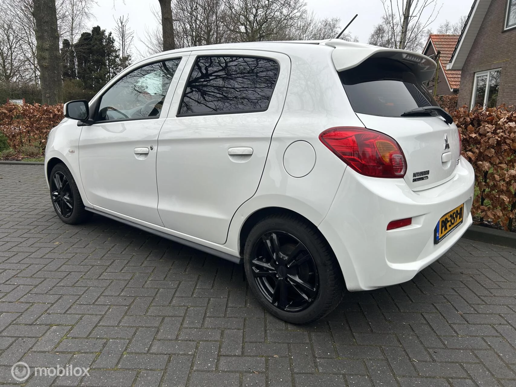 Hoofdafbeelding Mitsubishi Space Star