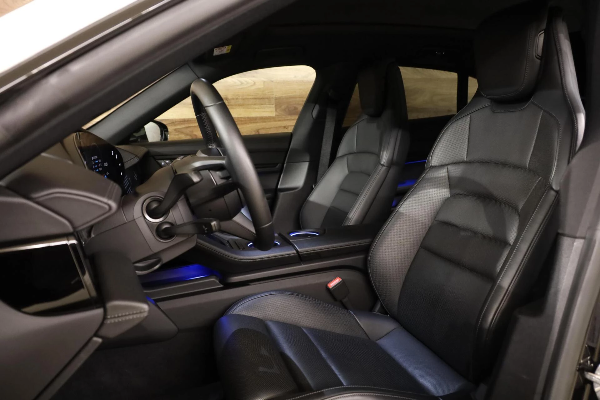 Hoofdafbeelding Porsche Taycan