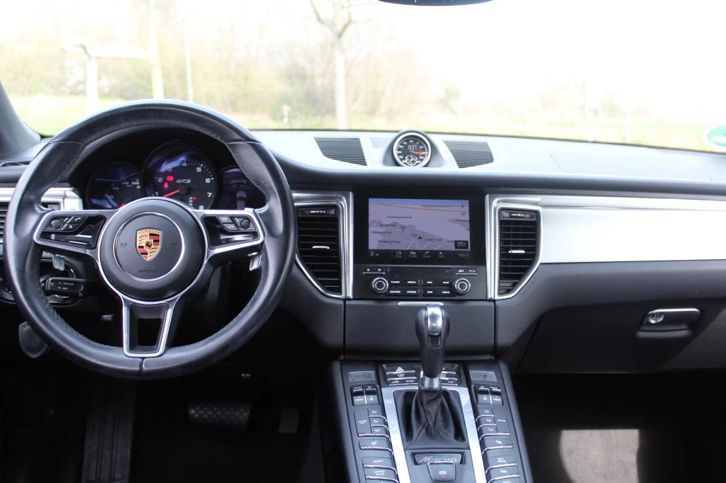 Hoofdafbeelding Porsche Macan