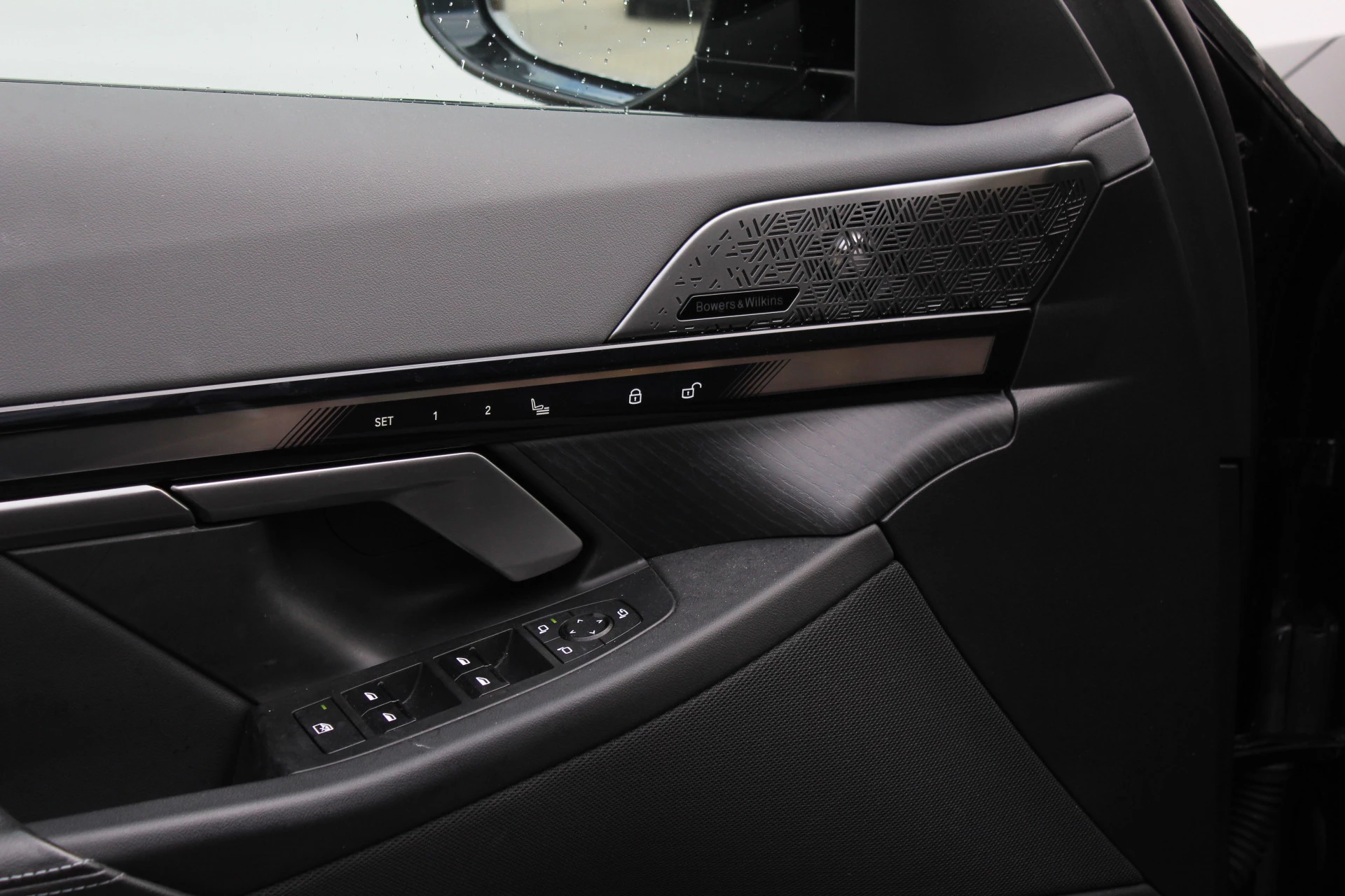 Hoofdafbeelding BMW i5