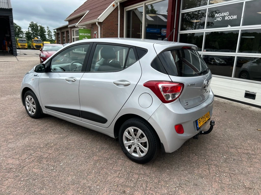 Hoofdafbeelding Hyundai i10