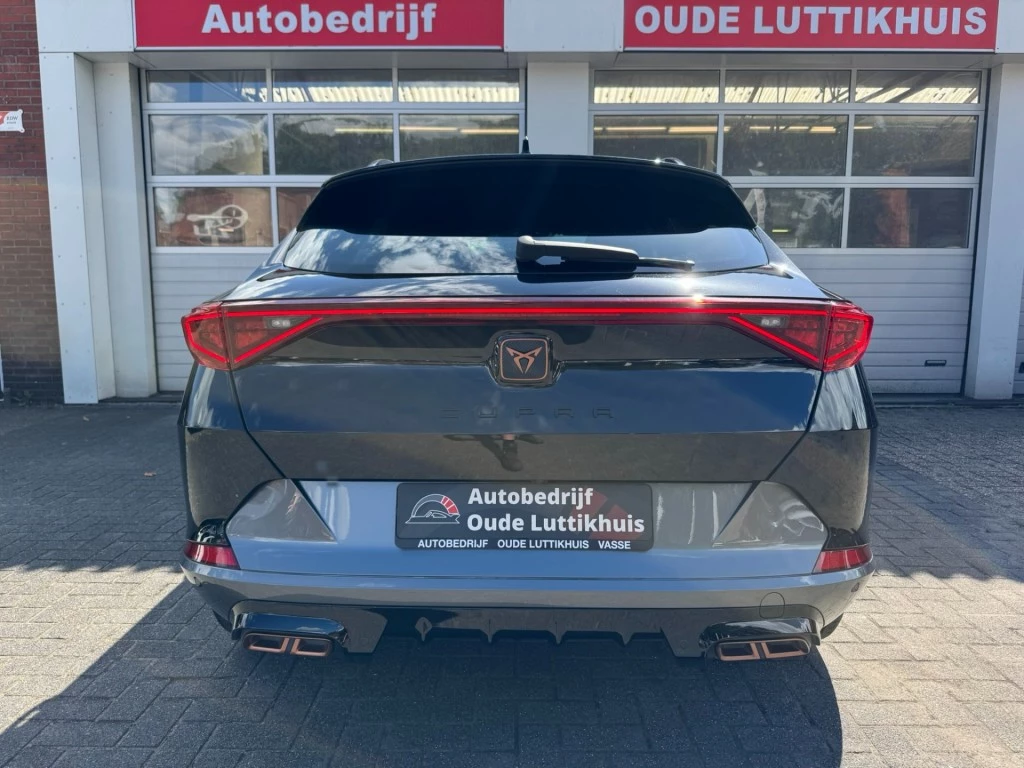 Hoofdafbeelding CUPRA Formentor