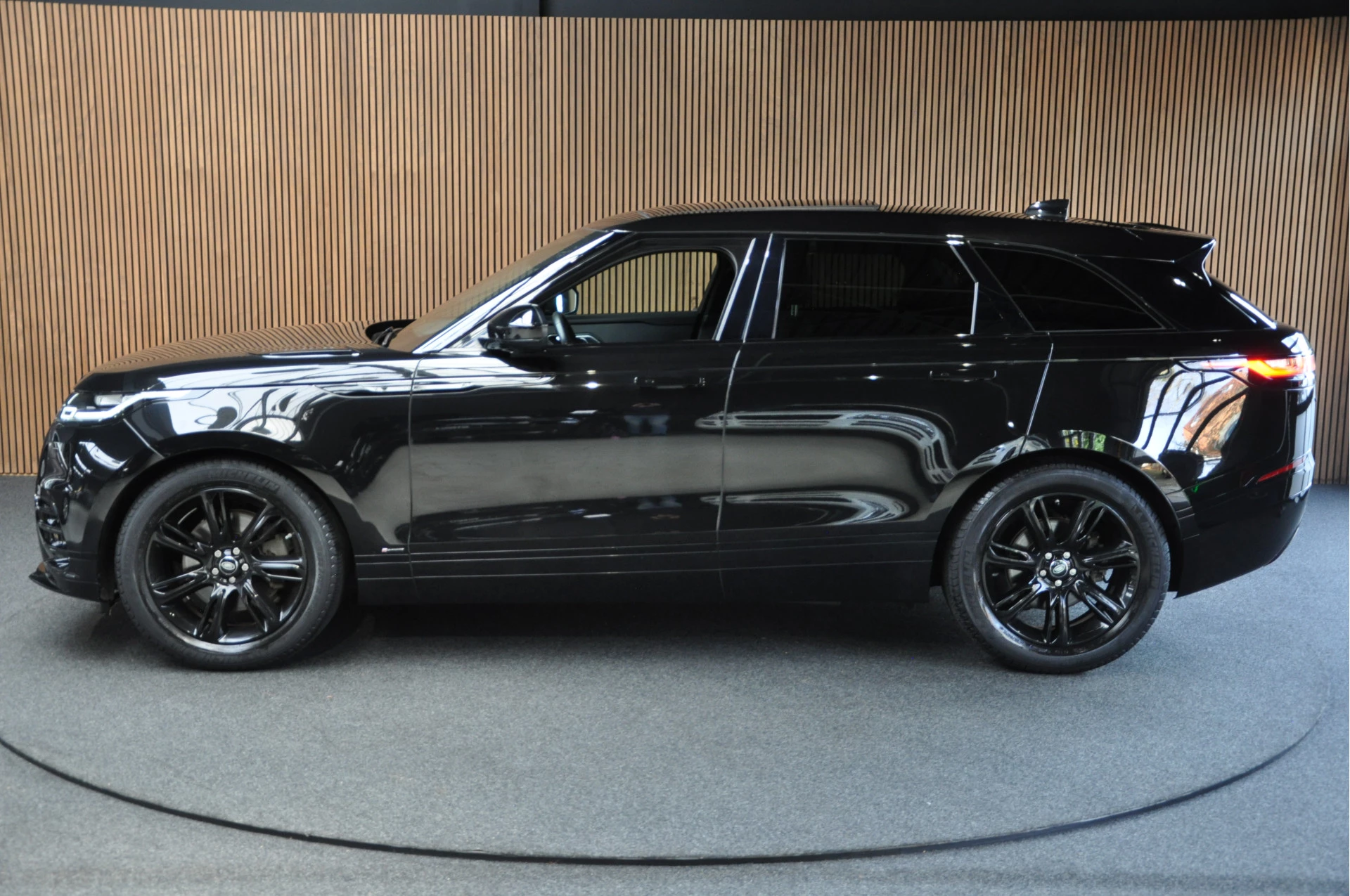 Hoofdafbeelding Land Rover Range Rover Velar