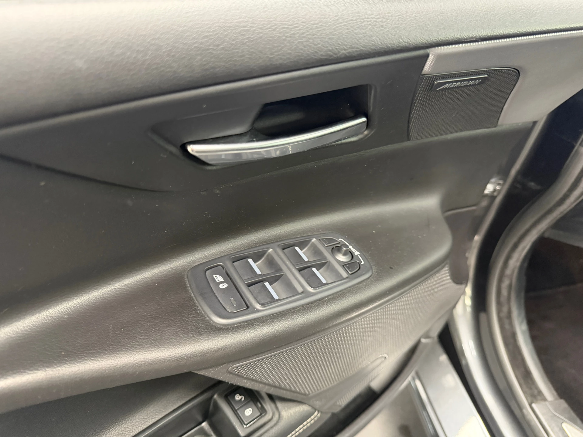 Hoofdafbeelding Jaguar XE