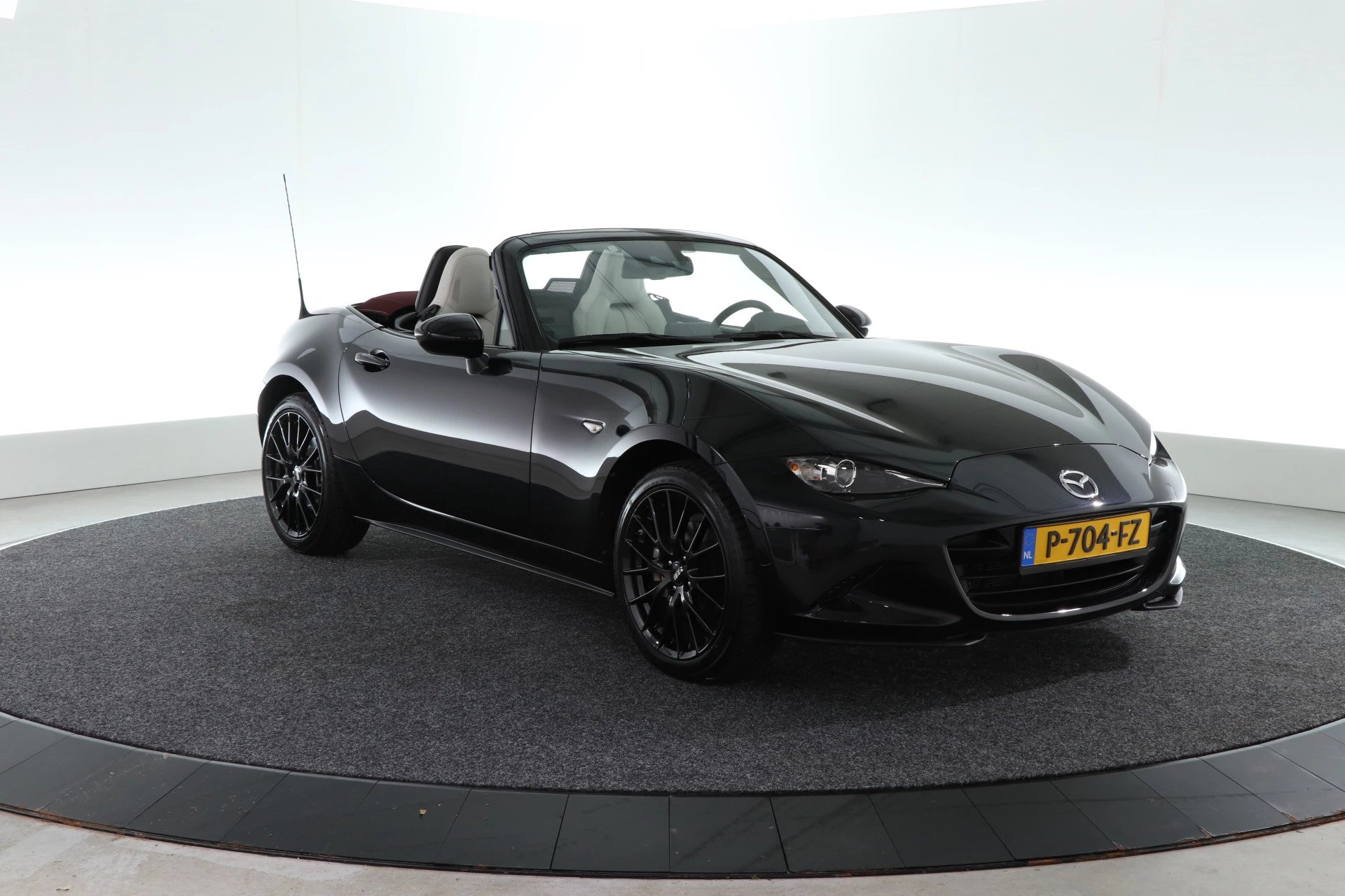 Hoofdafbeelding Mazda MX-5