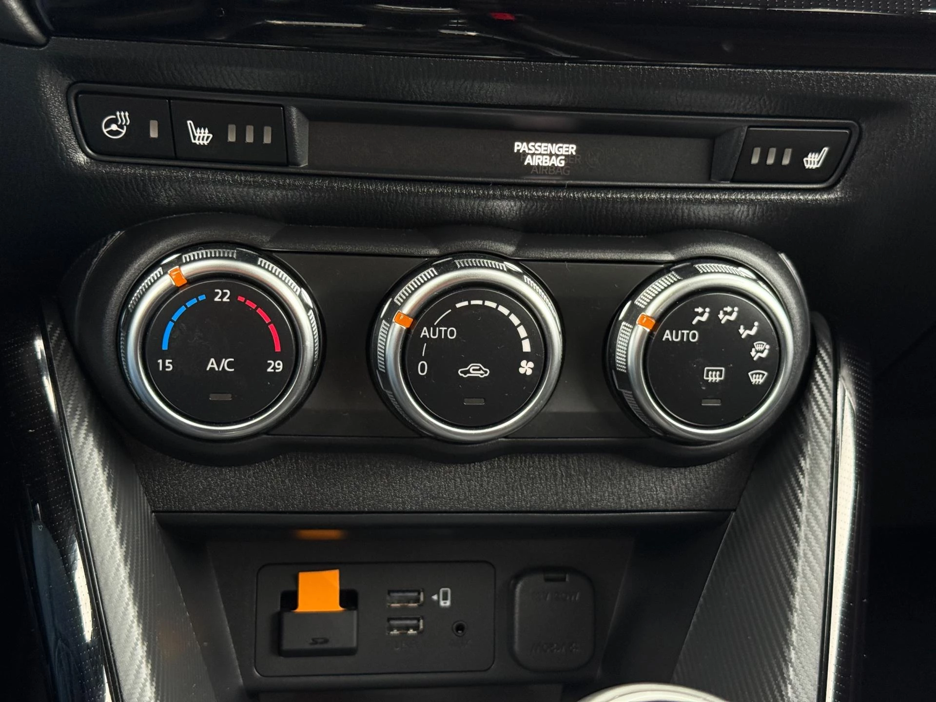 Hoofdafbeelding Mazda 2