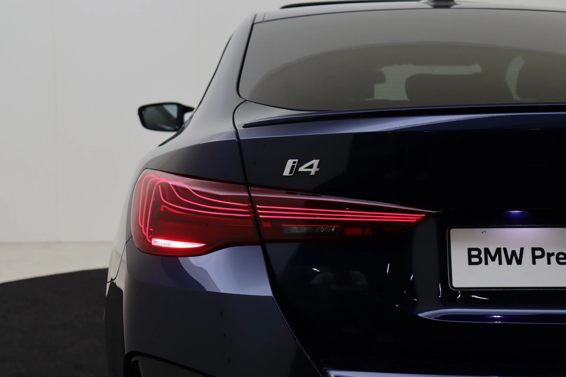 Hoofdafbeelding BMW i4