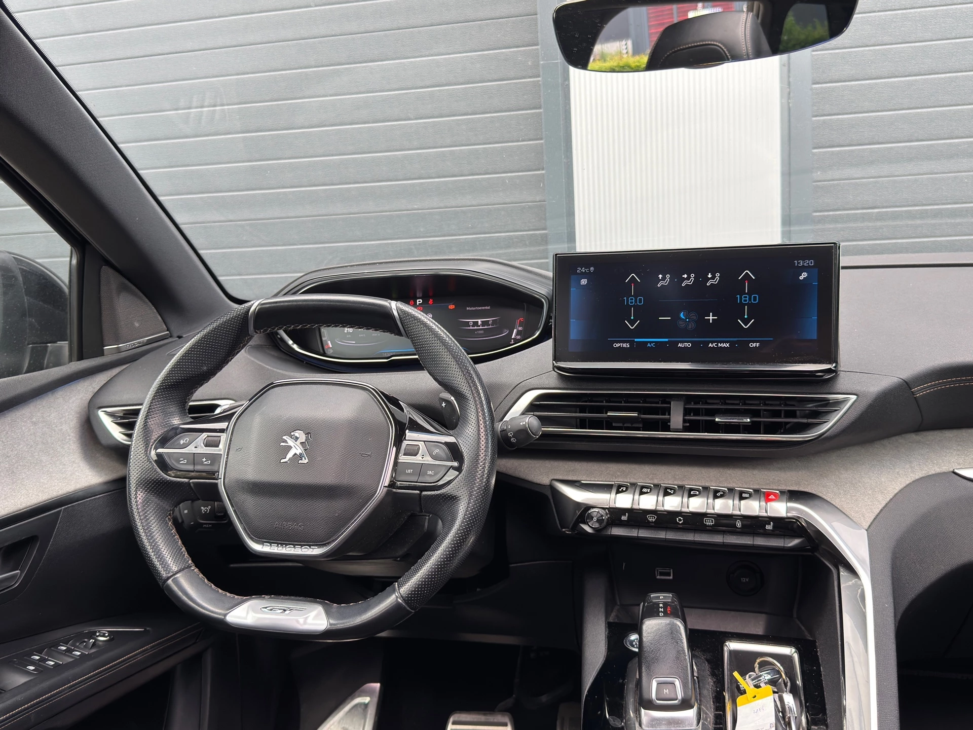 Hoofdafbeelding Peugeot 5008