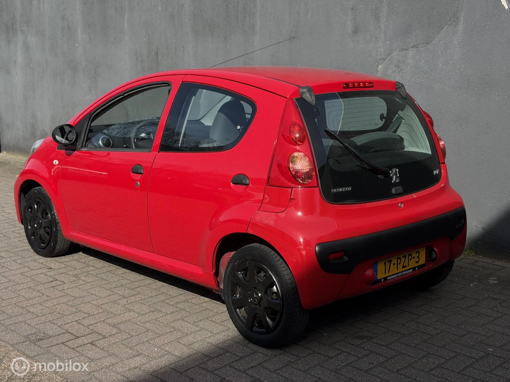 Hoofdafbeelding Peugeot 107