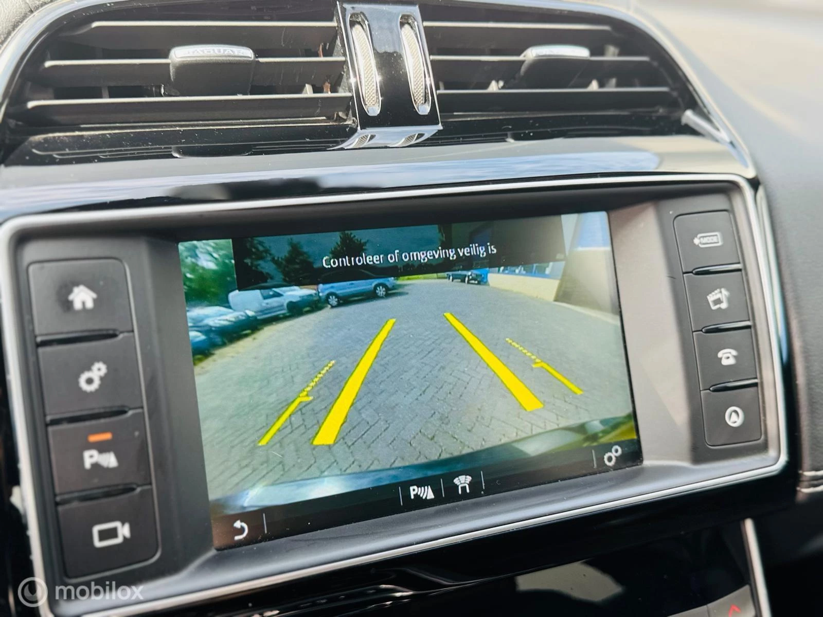 Hoofdafbeelding Jaguar XE