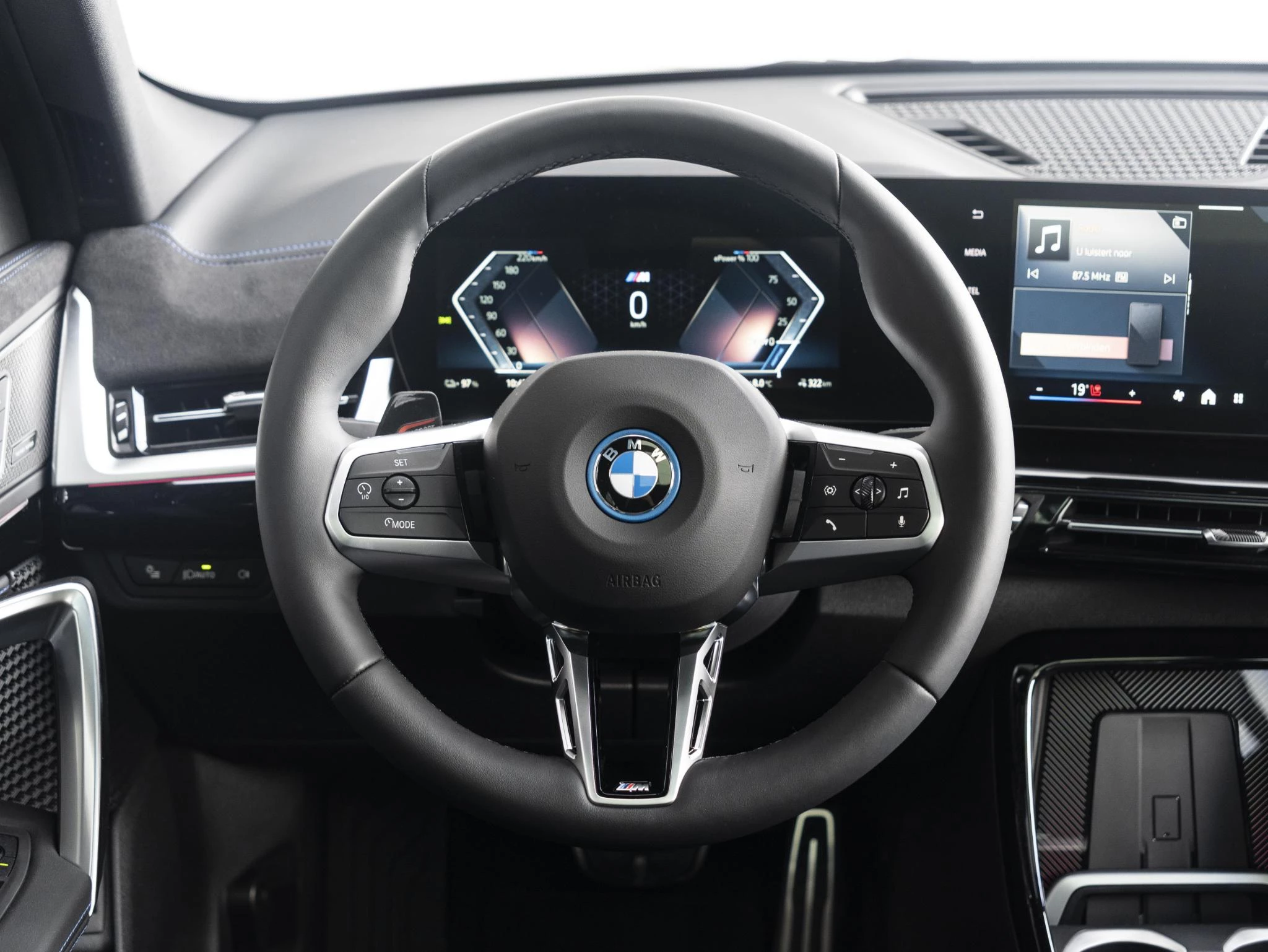 Hoofdafbeelding BMW iX2